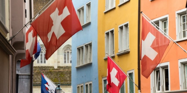 스위스 연방 위원회가 블록체인 규제 프레임워크 구축의 필요성을 강조했다. (사진출처=픽사베이)